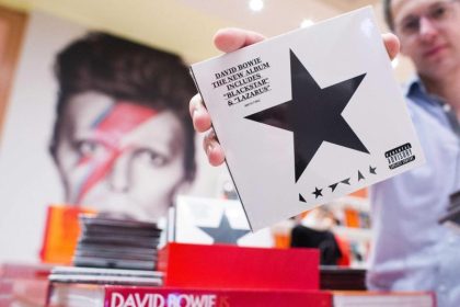 David Bowie auf Platz eins der US-Charts
