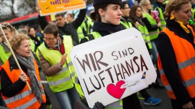 Lufthansa und Flugbegleiter einig über Renten und Gehälter