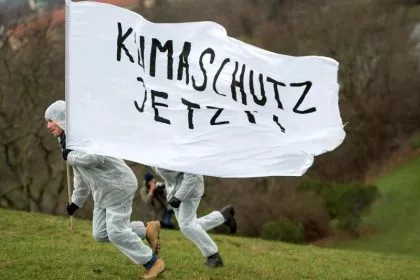 Energiewende schafft Arbeit – für „Klimaschutz-Experten“: Kompetenzzentrum eröffnet in Cottbus