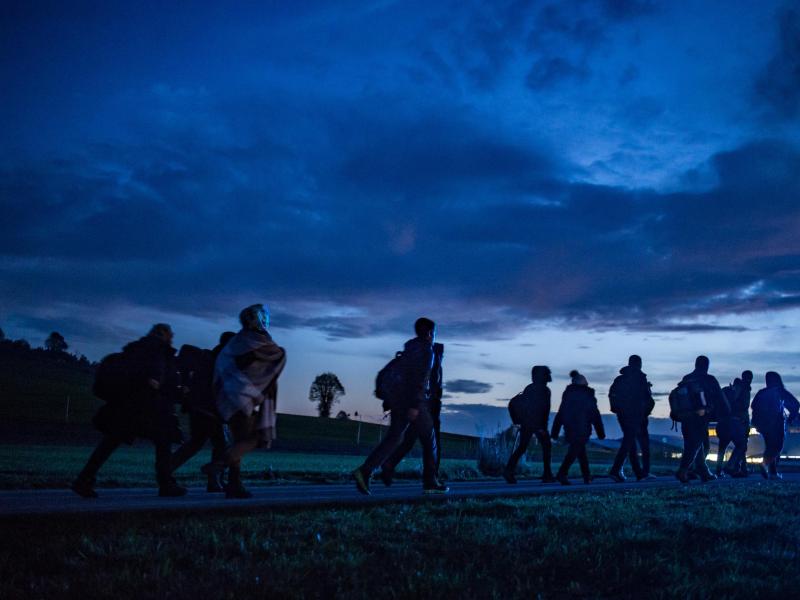 Merkel fordert Rückkehr vieler Flüchtlinge nach Kriegsende