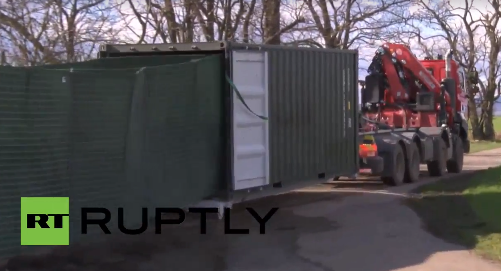 Video: Slowakei probt mobilen Grenzzaun für Ernstfall