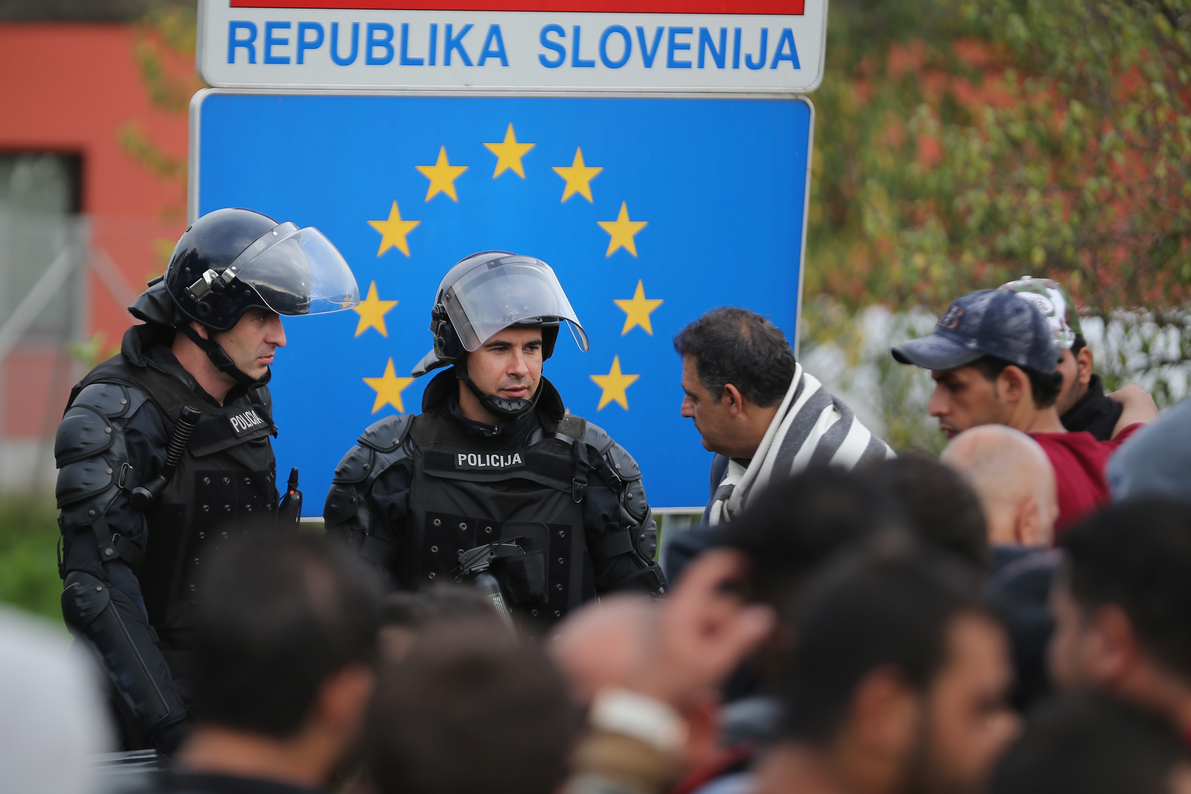 Slowenien reagiert auf Österreichs neuen Asyl-Kurs mit Tagesobergrenze
