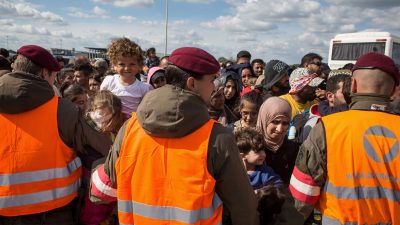 Flüchtlingskrise: Österreich will Grenze zur Slowakei wegen illegaler Einwanderung stärker kontrollieren