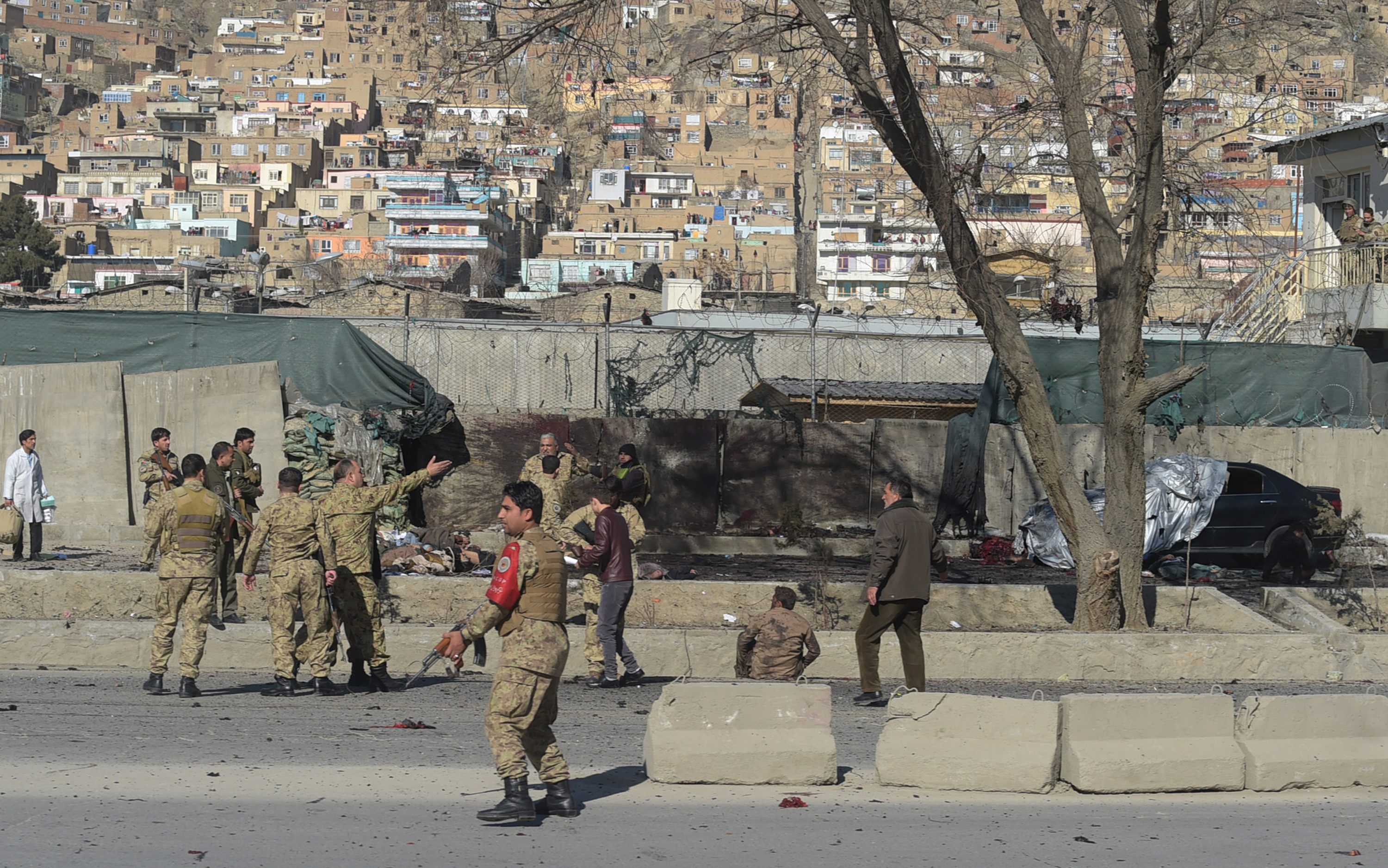 De Maizière will Afghanen heimschicken – Anschlag bei Kabul-Besuch