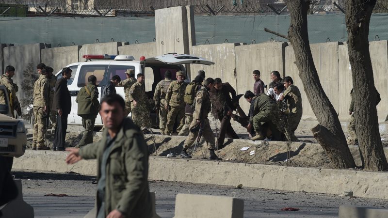 Selbstmordanschlag vor Polizeistation in Kabul: Mindesten 10 Tote
