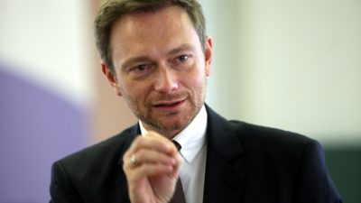 FDP-Chef Lindner verlangt Einfrieren der Sozialbeiträge