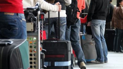 Passagierzahl auf deutschen Flughäfen 2015 um 7,5 Millionen gestiegen