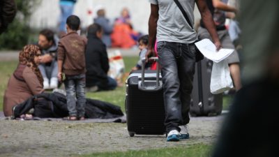 Flüchtlingskrise: Österreich verschärft Grenzkontrollen