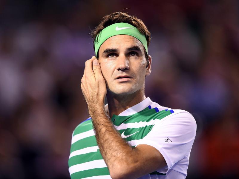 Federer nach Meniskusriss am Knie operiert
