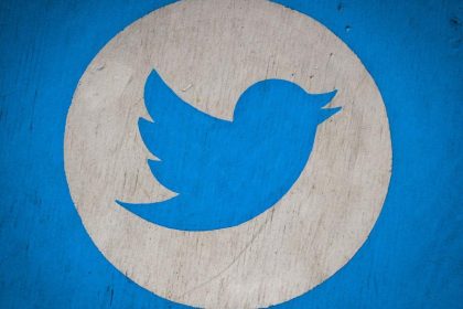 Twitter schließt 125 000 Zugänge wegen Terrorismus