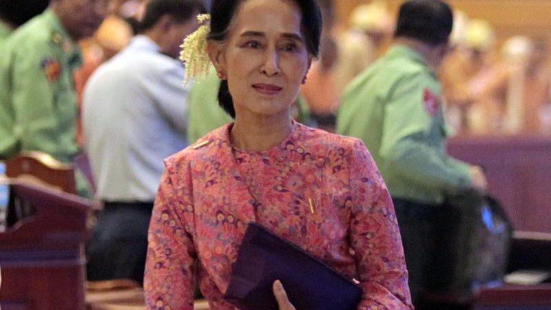 Suu Kyi verhandelt mit Militär über Präsidentschaft