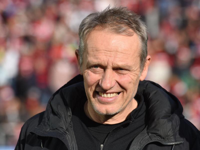 Trainer Christian Streich bleibt SC Freiburg erhalten