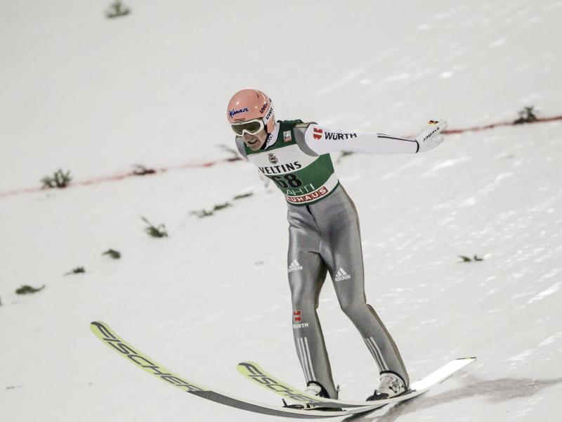 Freund Dritter bei Skisprung-Weltcup – Hayböck gewinnt