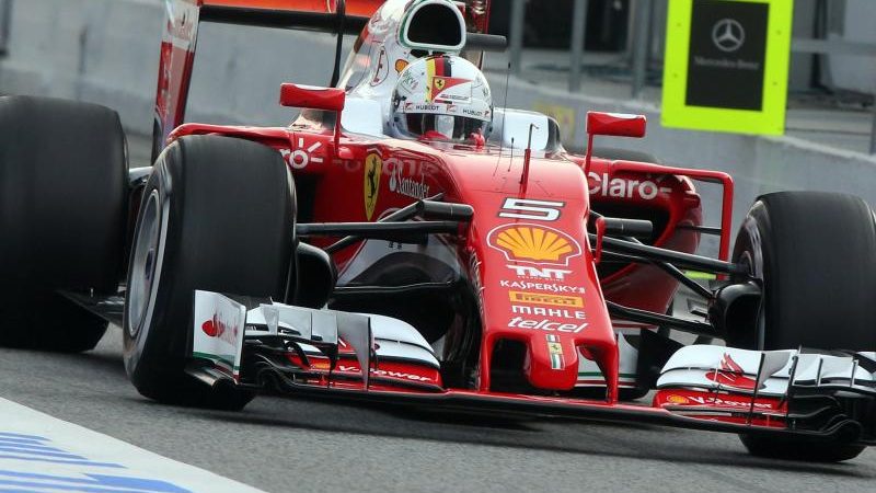 Ferrari und Vettel wieder vorläufig Schnellste