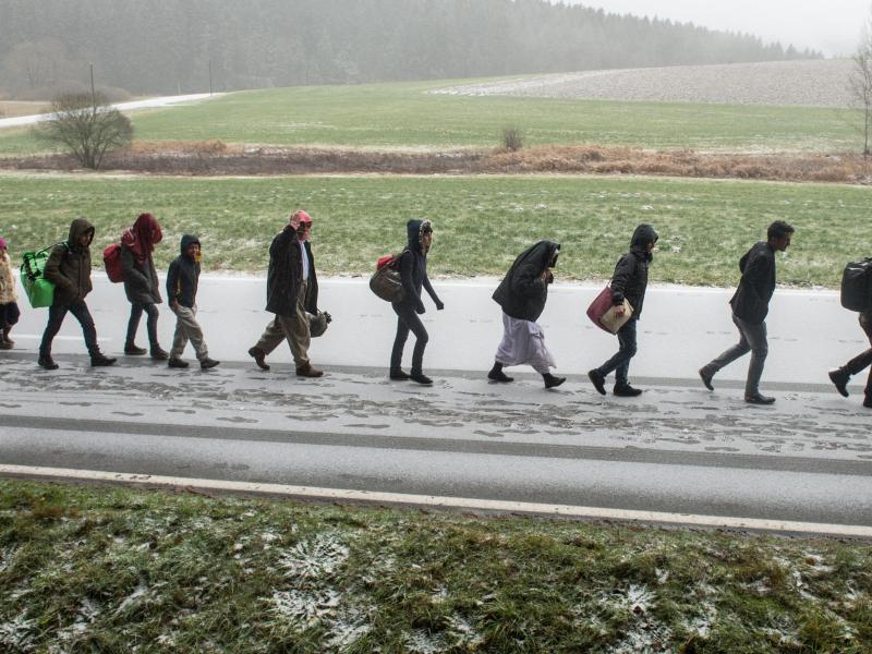 Viele registrierte Flüchtlinge „verschwunden“ – 24 EU-Staaten nehmen keine Flüchtlinge auf