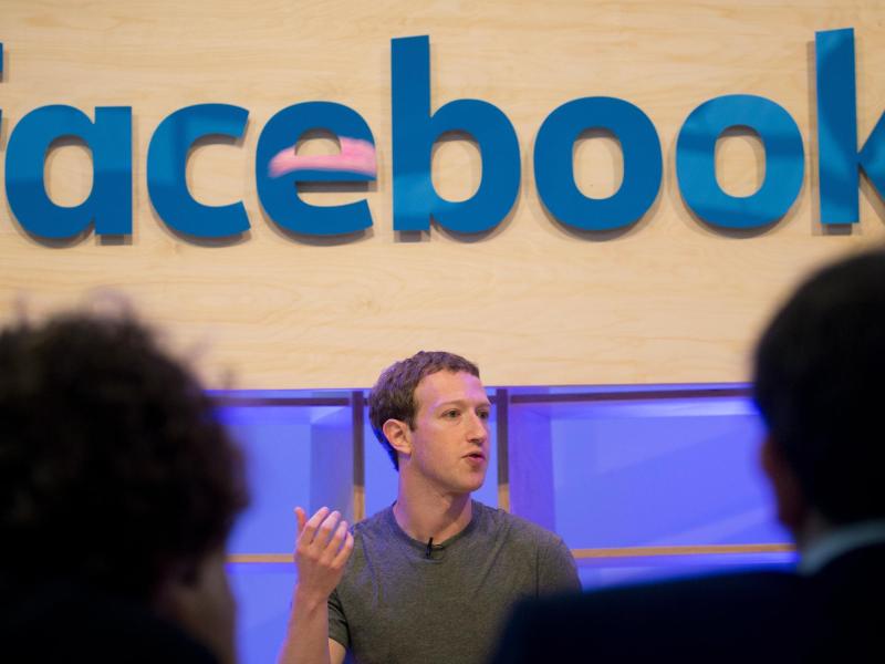 Hasskommentare auf Facebook: Zuckerberg räumt Versäumnis ein