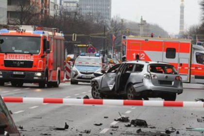 Berlin: Autobombe tötet Mann – Weiträumige Straßensperrungen im Westen der Stadt
