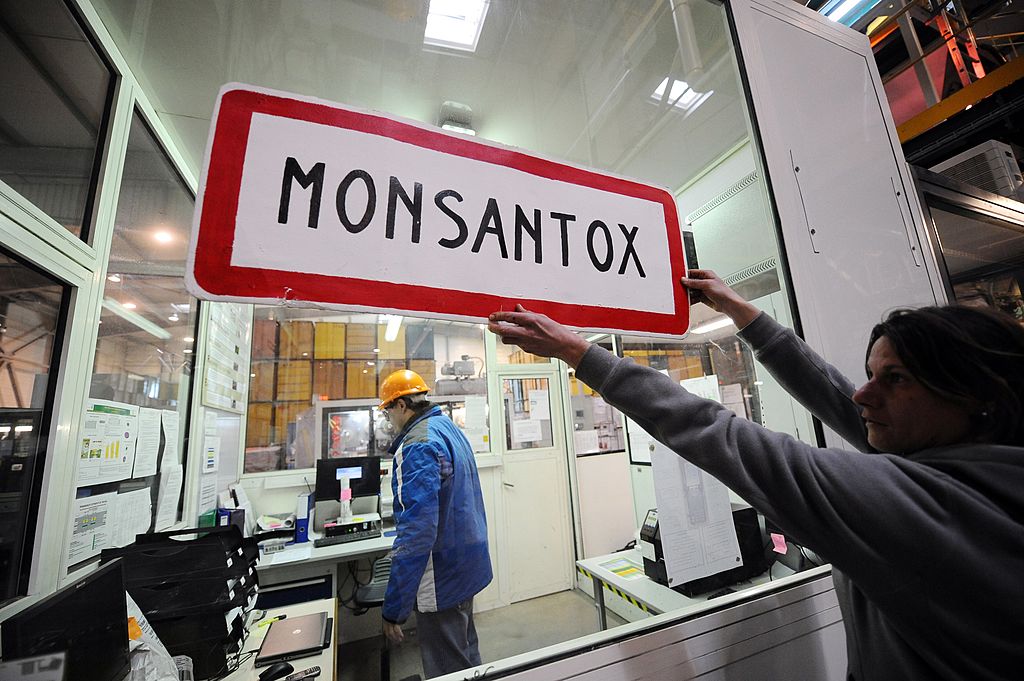 Unwissenschaftliche Glyphosat-Studien: Global 2000 zeigt Monsanto an