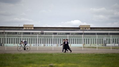 Flüchtlingszentrum Tempelhof: „Administrativer Notstand“ zur raschen Realisierung ausgerufen