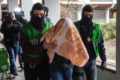 Debatte: Gesonderte Führung der Straftaten von Migranten – Stigmatisierung vs. Versachlichung