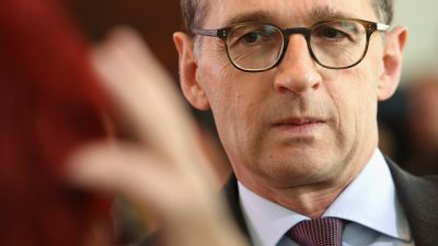 Justizminister Heiko Maas sagt Falschmeldungen den Kampf an