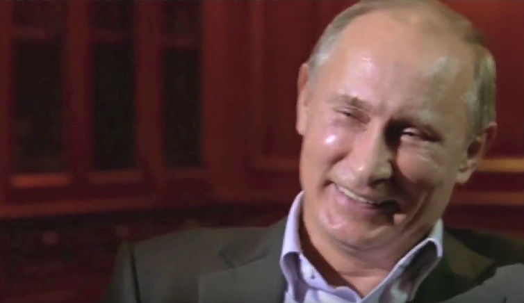 Putin lacht Hillary aus: Donald Trumps bizarrer neuer Wahlspot
