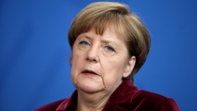 Merkel attackiert AfD: „Partei, die Vorurteile schürt und spaltet“