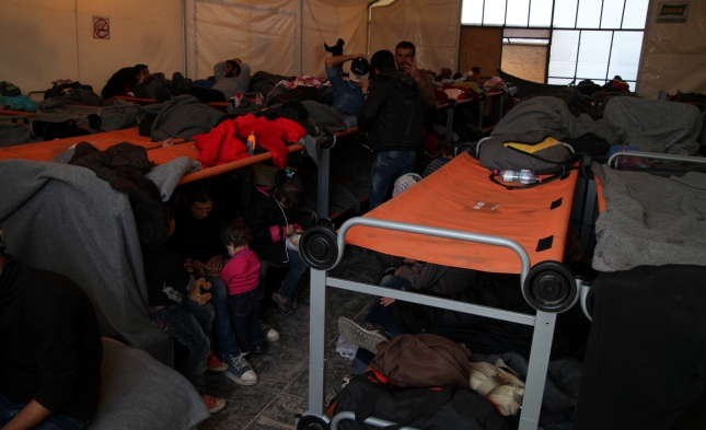 Bericht: Polizei rechnet in Flüchtlingskrise mit steigender Kriminalität