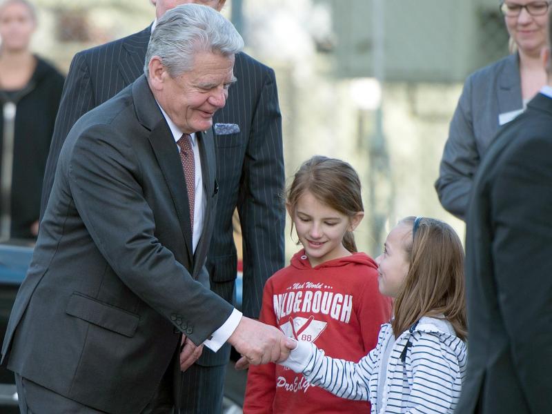 Kinderschutzbund bittet Gauck um Stopp des Asylpakets II