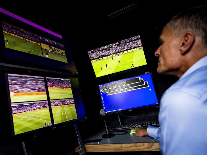 In 15 Sekunden: Bundesliga bereit für Videobeweis-Test