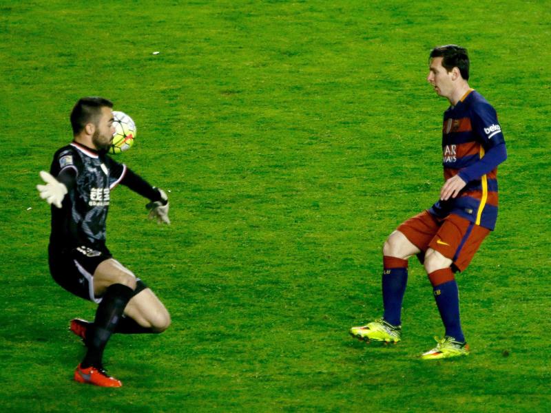Messi-Dreierpack: Barça eilt Titel entgegen