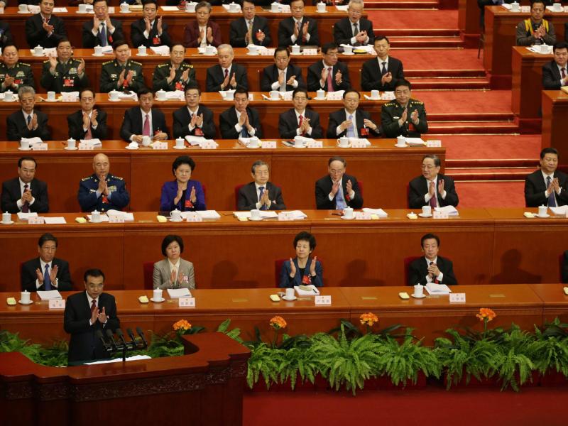 Chinas Volkskongress eröffnet: Umfassende Strukturreform aufgerufen – Volkswirtschaft stehe vor „mehr und schwierigeren Problemen“