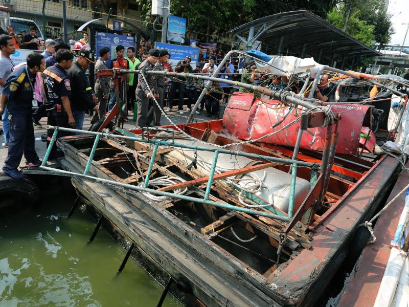 Wassertaxi explodiert: Mindestens 67 Menschen verletzt