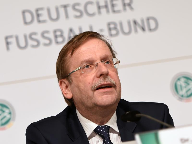 DFB-Interimschef Koch hofft auf Infos von bin Hammam
