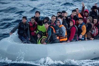 Auf nach Europa! Türkische Küstenwache stoppt mehrere Migrantenboote Richtung Lesbos
