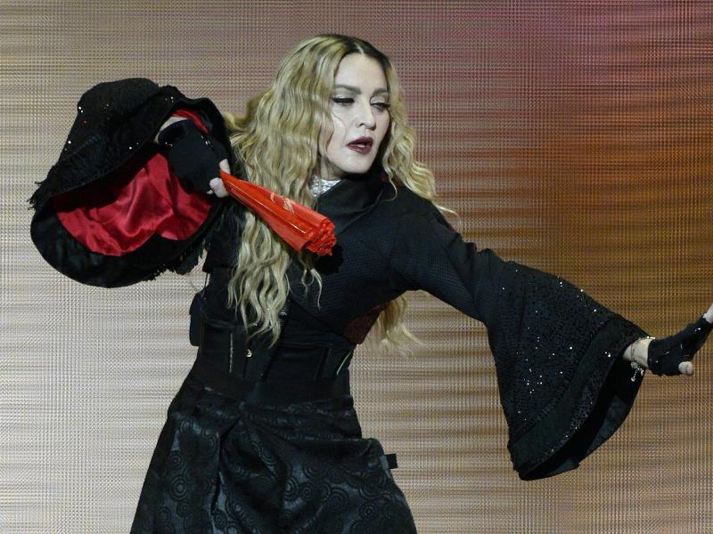 Madonna verärgert Fans mit langer Warterei