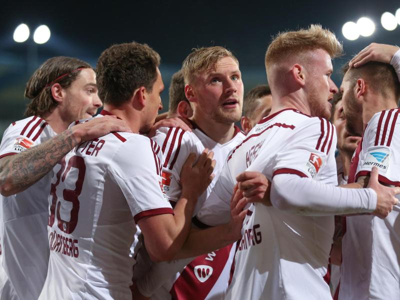 Paderborn beendet Sieglosserie – 1. FCN mit klarem Erfolg