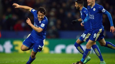 Leicester weiter souveräner Premier-League-Spitzenreiter