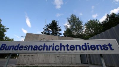 Wegen Spionage: Ex-BND-Mitarbeiter zu acht Jahren Haft verurteilt