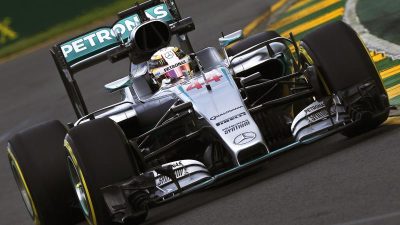 Hamilton holt erste Pole der Formel-1-Saison vor Rosberg