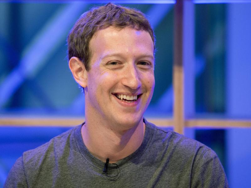 „Zuckerberg umwirbt chinesische Führung“: Facebook-Gründer joggt bei Smog in Peking