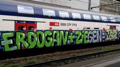 „Erdobahn“: Schweizer Sprayer protestieren mit Böhmermann-Witz