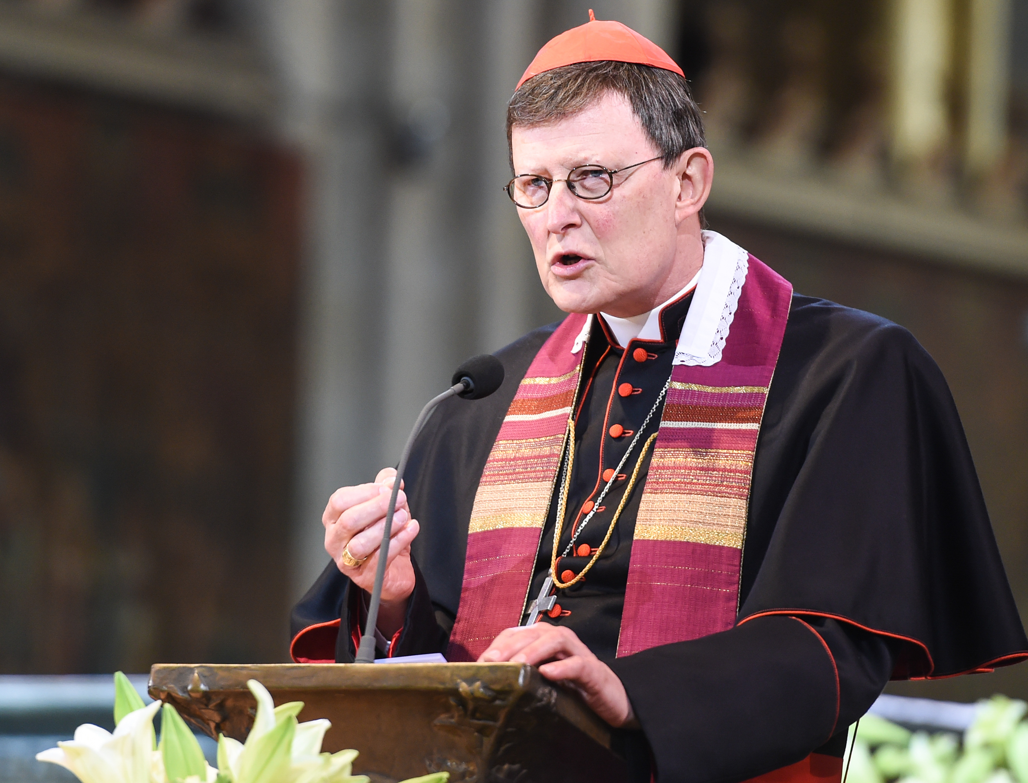 Kardinal Woelki wirft AfD Intoleranz vor – „Wer ‚Ja‘ zum Kirchturm sagt, muss ‚Ja‘ zum Minarett sagen“
