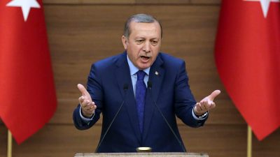 Erdogan zieht Beamte von Griechenlands Grenze ab – Weg für Flüchtlinge wieder frei?