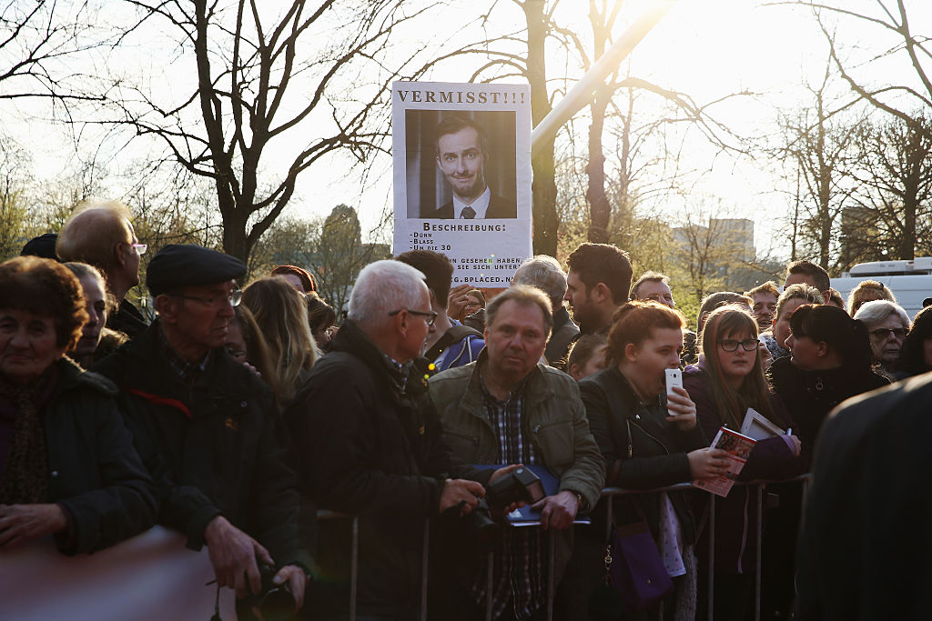 Berliner Gericht verbietet Böhmermann-Zitate: Keine „Ziegen-Demo“ vor türkischer Botschaft