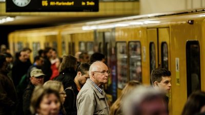 „Dann wandern wir halt aus“ – Ist ein Leben von der Rente in Deutschland noch möglich?