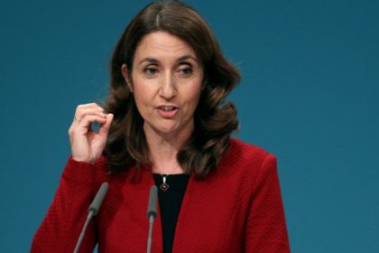 Özoğuz fordert Wahlrecht für Migranten ohne deutschen Pass