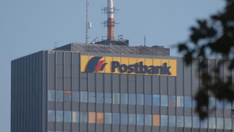 Postbank will Filialen stärker automatisieren