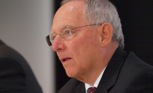 NRW-Finanzminister Walter-Borjans kritisiert Schäuble