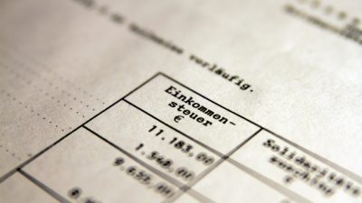 Bericht: Immer mehr Rentner müssen Einkommensteuer bezahlen